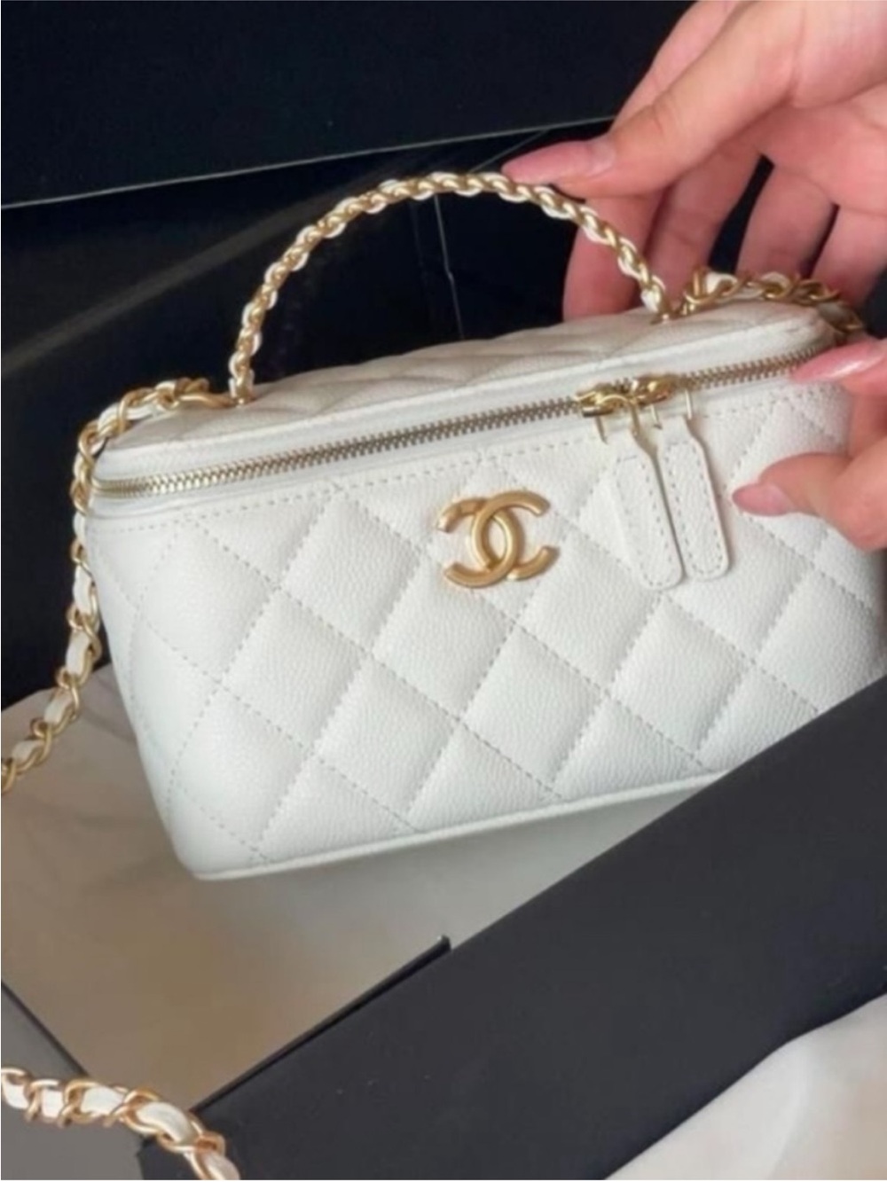 VIP/GWP White off Vanity bag